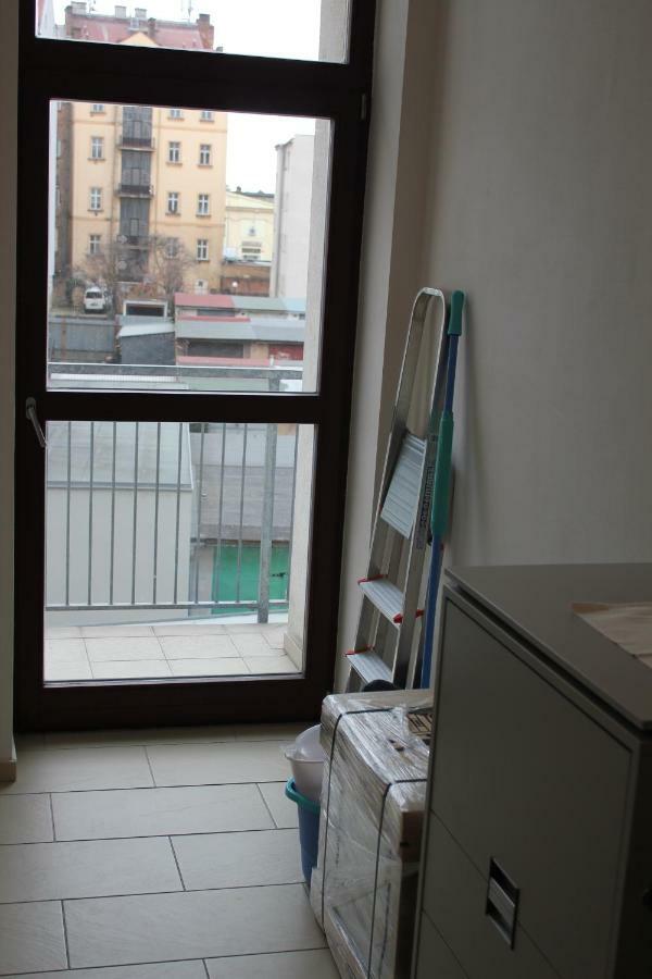 Kavi Apartments #2 بلزن المظهر الخارجي الصورة